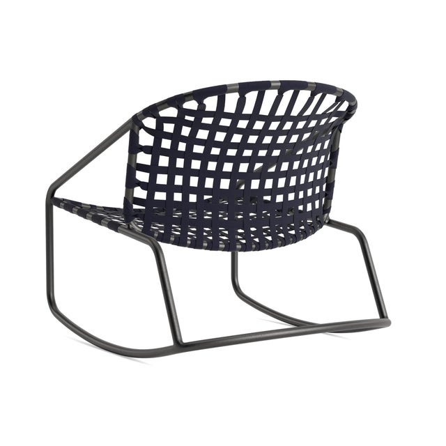 Not Yet Made - Made To Order Brown Jordan Kantan Aluminum Suncloth Motion Lounge Chair, Textured Pewter frame with Marine fabric For Sale - Image 5 of 11