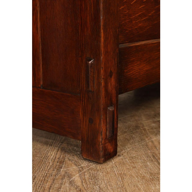 Antique Gustav Stickley Oak Chest of Drawers #626 For Sale - Image 14 of 18