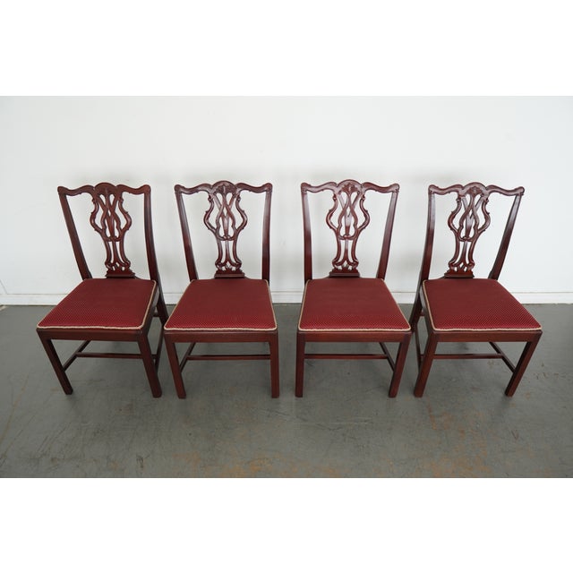 Wood Vintage Chippendale-Style Dining Chairs (Set of 8) For Sale - Image 7 of 16