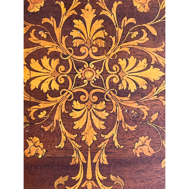 Antique Sheraton/Hepplewhite-Style Oval Inlaid Marquetry Mahogany Coffee Table For Sale In Boston - Image 6 of 13