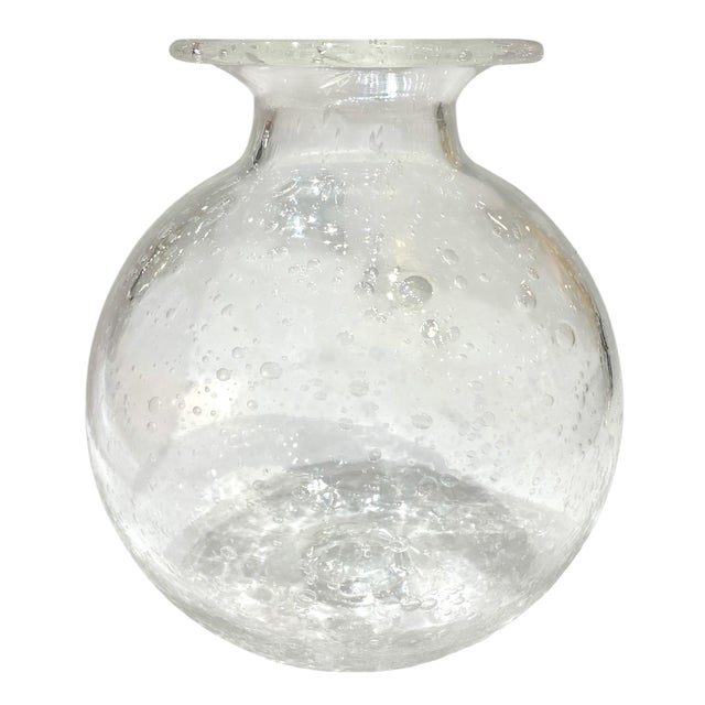 This is a rare and stunning controlled air bubble vase by renowned artist David Dowler for Steuben. This sculptural vase...