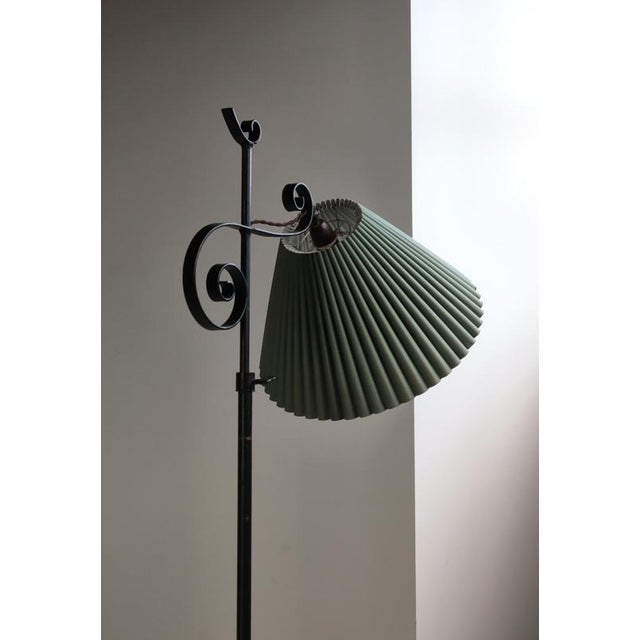 Gold Art Deco Scandinavian Floor Lamp in Wrought Iron with Pleated Shade, 1930s For Sale - Image 8 of 17