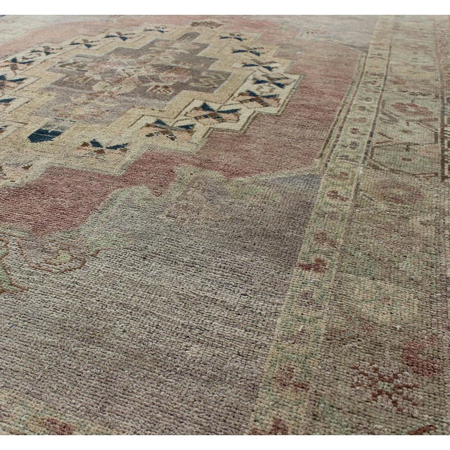 Vintage Turkish Oushak Rug in Light Purple, Lavender, Cream, and Gray For Sale - Image 4 of 7
