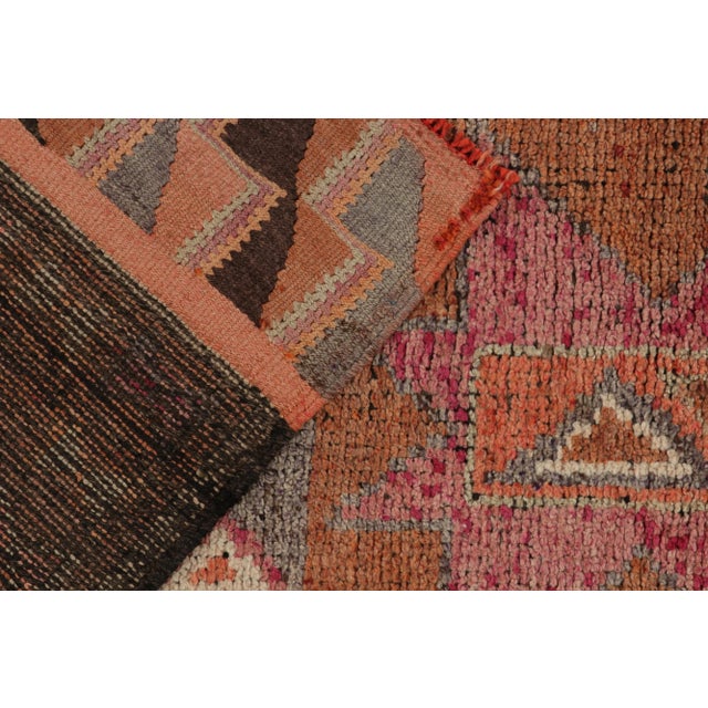 1950s Vintage Tribal Runner in Orange, Gray, Pink, Multihued Medallion Patterns For Sale In New York - Image 6 of 7