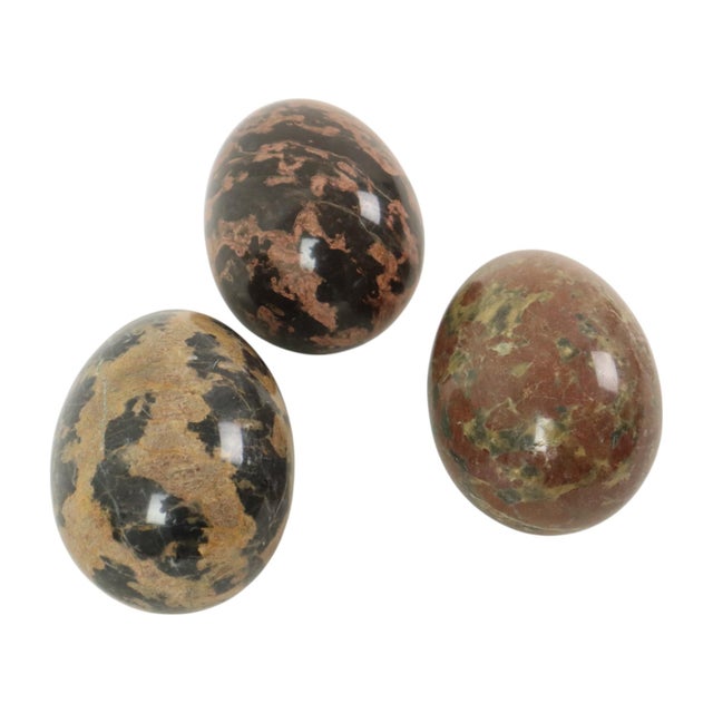 Stone Large Marble Natural Stone Decorative Eggs, 1980s, Set of 3 For Sale - Image 7 of 12