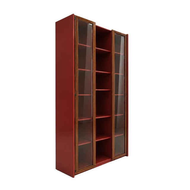 Mid-Century Modern Italian Red Lacquer and Glass Showcase by Afra & Tobia Scarpa, 1960s For Sale - Image 11 of 11