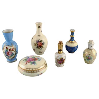 Porcelain Perfume Bottles and Lidded Box, France, 1930s, Set of 6 For Sale