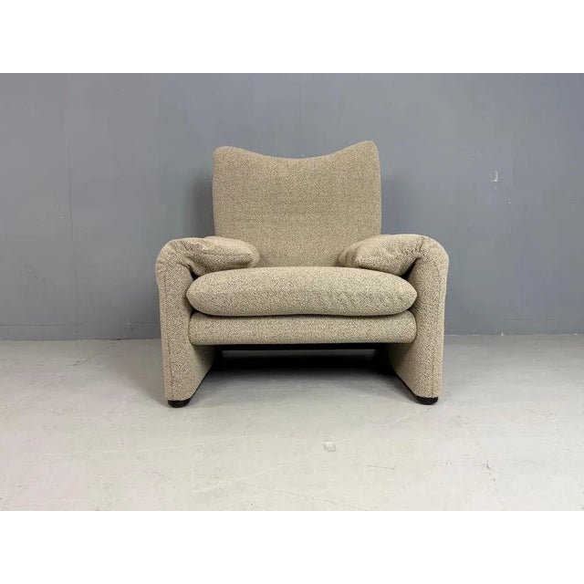 Maralunga Lounge Chair attributed to Vico Magistretti for Cassina, 1980s For Sale - Image 9 of 15