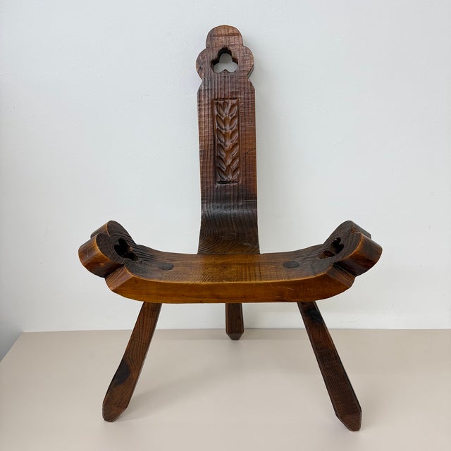 Spanish Brutalist Hand Carved Oak Tripod Chair, 1970s For Sale - Image 13 of 18