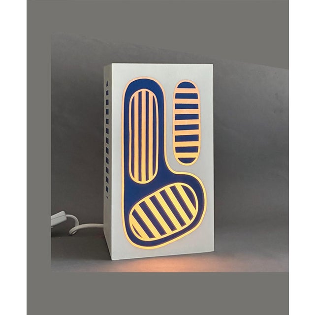LUMINEU - Table Lamp - Unique Signed Piece - Continuing his artistic exploration of volume and color, Bruno Schiepan has...