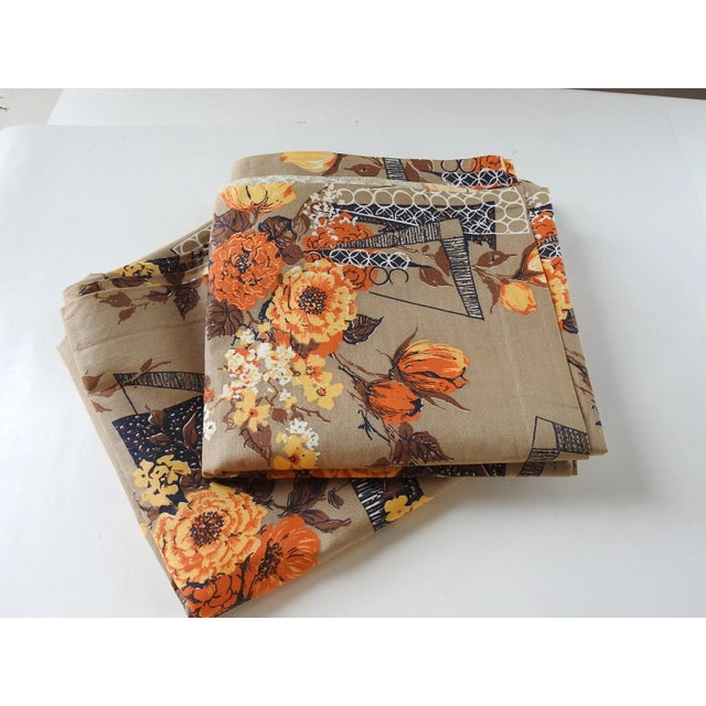 Mid-Century Modern Vintage Mid Century Floral Pattern Fabric 4y For Sale - Image 3 of 4
