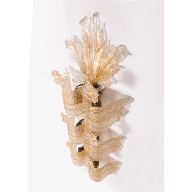 Grand Hotel Wall Sconce in Golden Murano Glass & Brass from Barovier & Toso, 1960s For Sale - Image 4 of 13