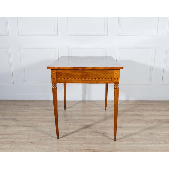 Brown Louis XVI Writing Desk in Walnut, Cherrywood, and Marquetry, Italy, 18th Century For Sale - Image 8 of 9