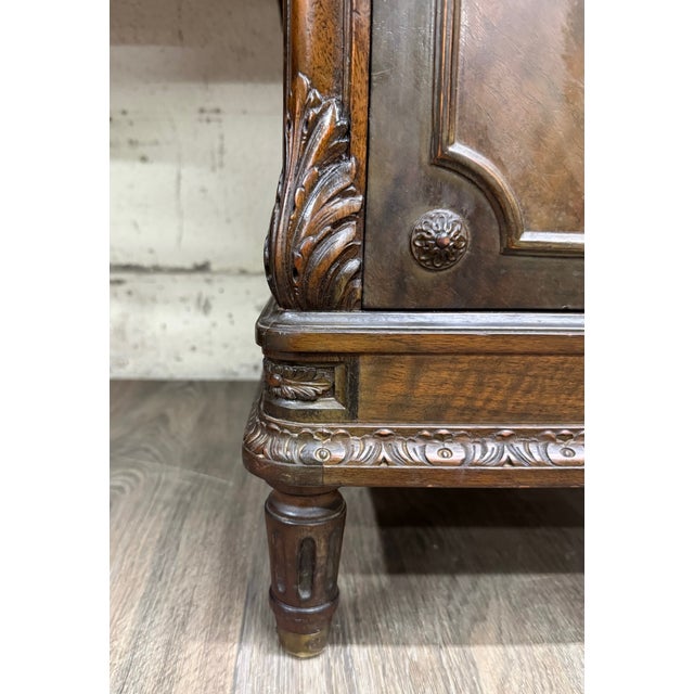 Brown Antique Berkey & Gay Mahogany Vanity or Kneehole Desk For Sale - Image 8 of 18