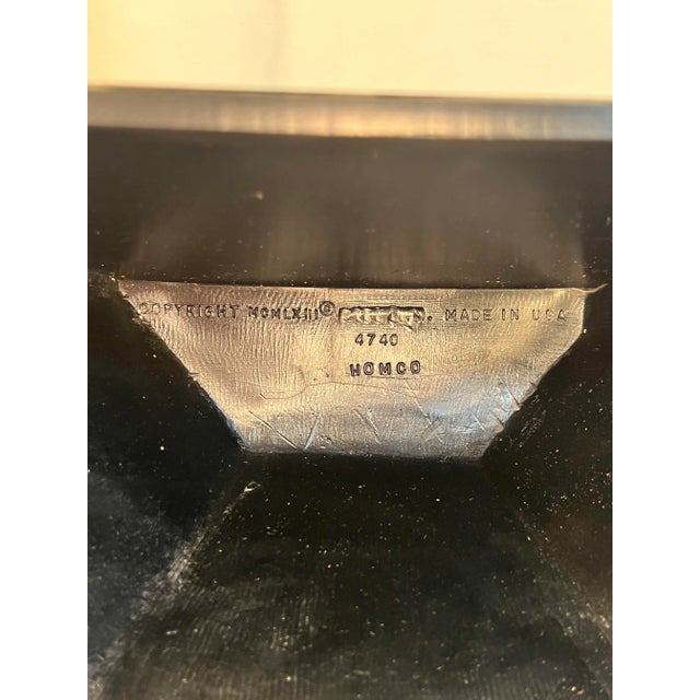 Black Vintage Syroco Hollywood Regency Gold and Black Acanthus Leaf Wall Pocket For Sale - Image 8 of 11