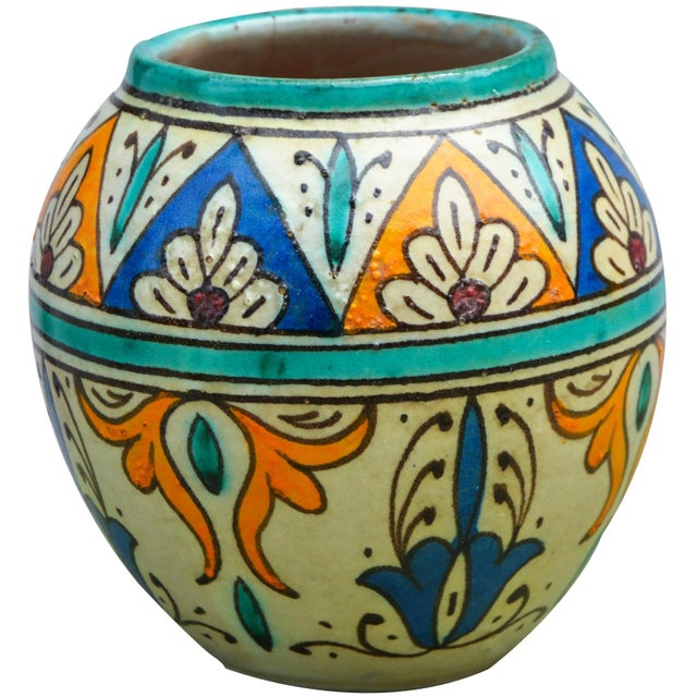 Early 20th Century Ceramic Vase W/ Andalusian Pattern For Sale - Image 4 of 9