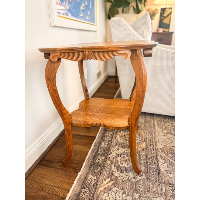 Traditional Antique Quarter-Sawn White Oak Accent Table With Lower Shelf For Sale - Image 3 of 7