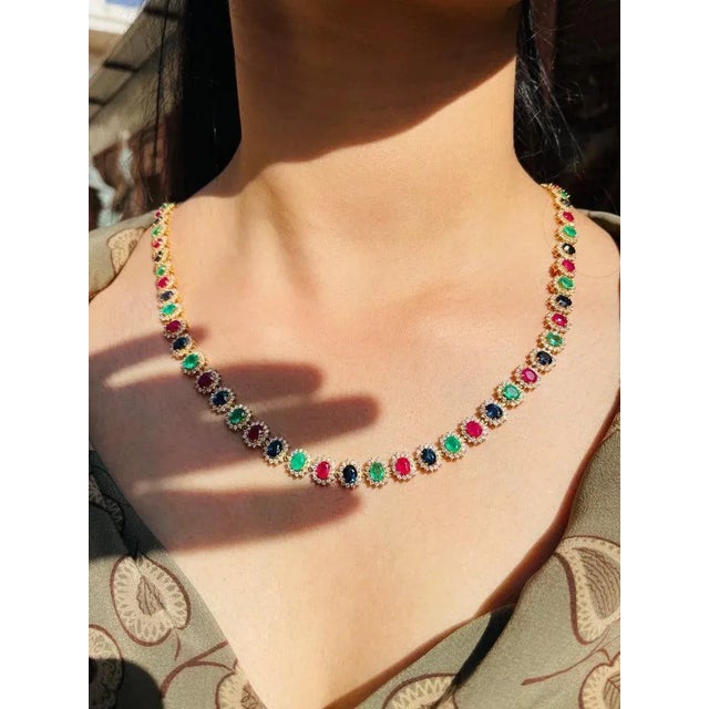 Metal Certified Precious Gemstone Wedding Necklace With Diamonds in 18k Yellow Gold For Sale - Image 7 of 16