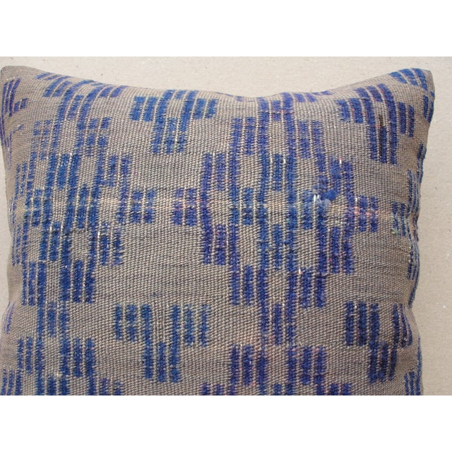 Kilim Rug Pillow cover Made from old turkish kilims Back side cotton and has closed with a solid hidden zipper size:16" x...