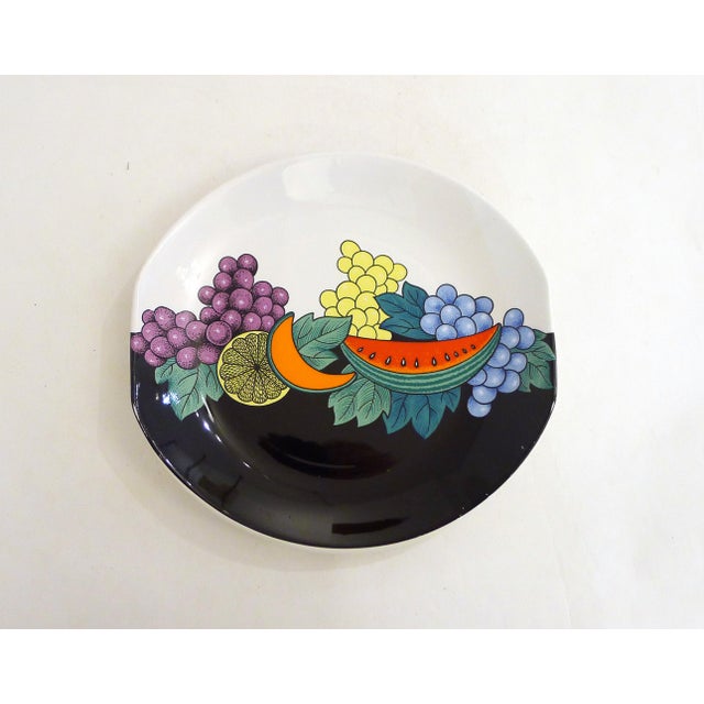 Large Tutti Frutti Serving Dish in Italian Earthenware, 1980 For Sale - Image 10 of 11