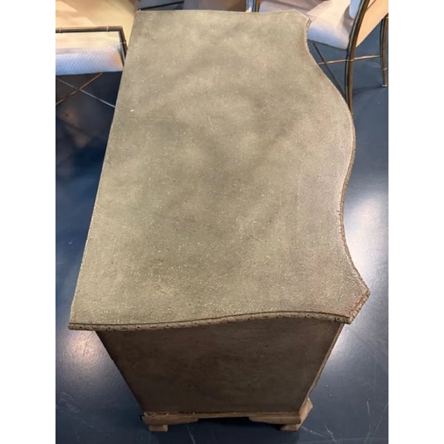 19th Century 19th Century Swedish Gustavian Grey Chest For Sale - Image 5 of 6