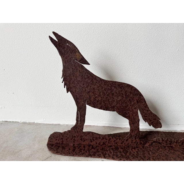 Vintage Southwest Howling Coyote and Cactus Brutalist Metal Sculpture For Sale - Image 4 of 7