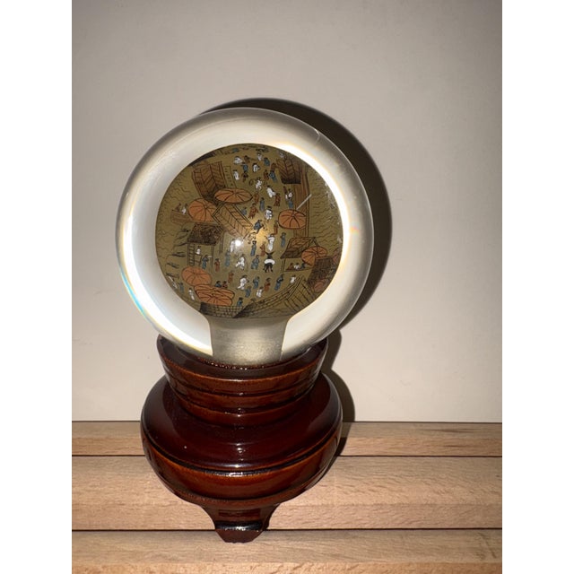 Vintage Asian globe that rotates on itself, height 13 cm, circumference 8 cm