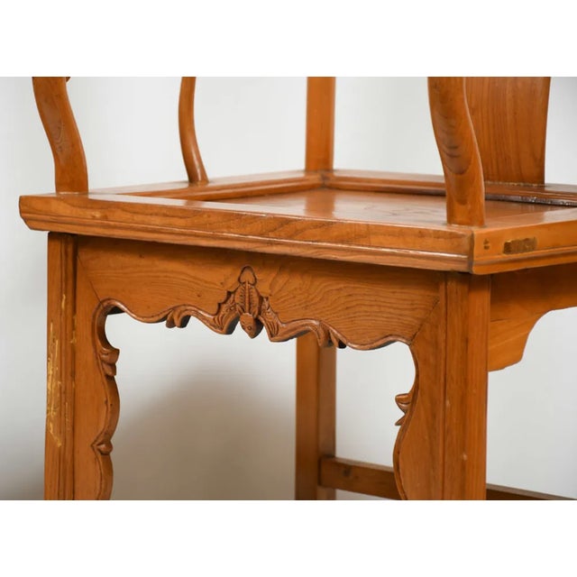Antique Qing Dynasty Golden Elm Wood Chinese Official's Chairs With Bats, a Pair For Sale - Image 4 of 5
