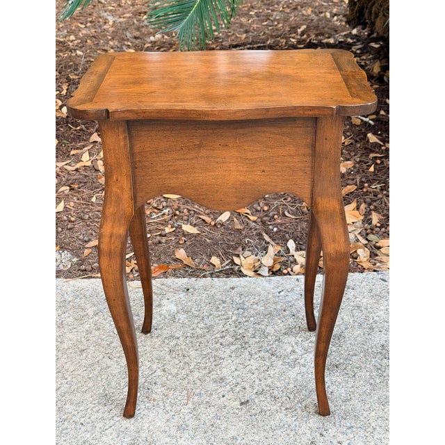 Petite French Louis XV Walnut Side Table For Sale In Savannah - Image 6 of 7