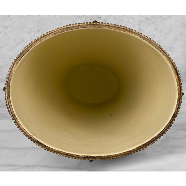 Vintage Traditional French Style Fleur De Lis Waste Basket Trash Can For Sale - Image 6 of 9