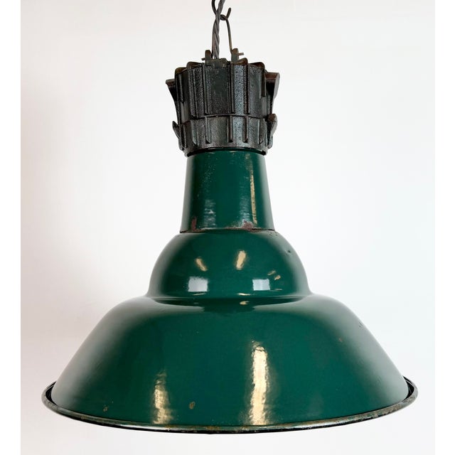 Industrial French Petrol Enamel Pendant Lamp from Sammode, 1950s For Sale - Image 6 of 18