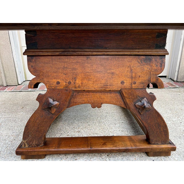 Antique French Butcher Block Baker’s Table Pétrin Farmhouse Kitchen Island C1790 For Sale - Image 13 of 18