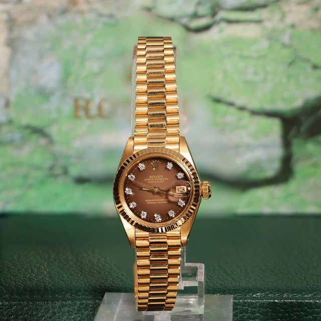 Vintage Rolex 6917 Datejust Presidential 26mm Brown Diamond Dial Gold Watch For Sale - Image 11 of 17