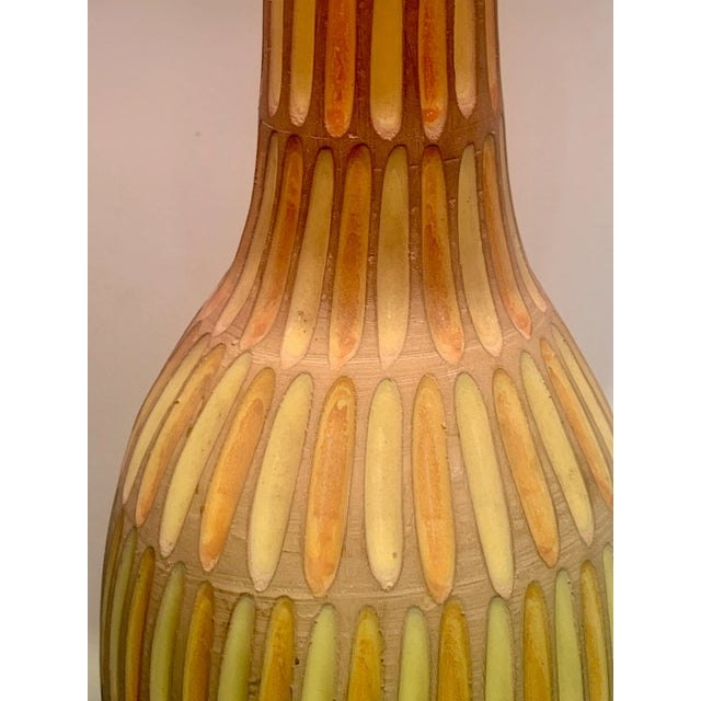 Raymor 1960s Mid Century Italian Raymor Pottery Ceramic Lamp For Sale - Image 4 of 8