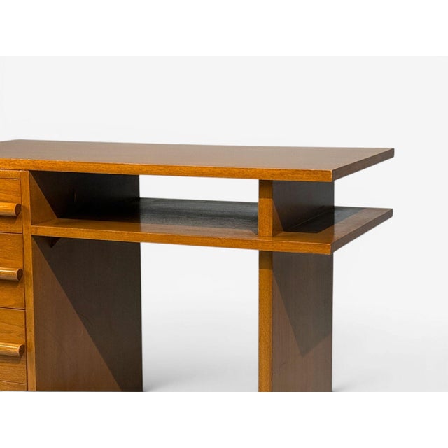 Brown t.h. Robsjohn-Gibbings, Writing Desk, Walnut, Usa, 1960s For Sale - Image 8 of 12
