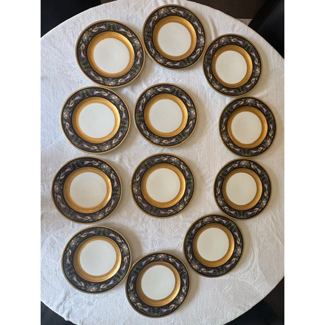 Set of 12 Pristine Hutschenreuther Black Knight Porcelain Dinner Plates – Gold Encrusted Pheasant & Fruit Motif, Mid-20th Century, Decorated in Usa For Sale - Image 9 of 10