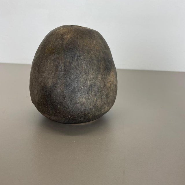 West German Ceramic Studio Vases attributed to Helmut Schäffenacker, 1960s, Set of 2 For Sale - Image 10 of 18