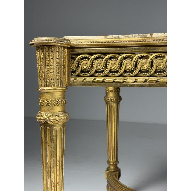 Center table / side table / shop table. Made in louis xvi style. Gilded wooden base. Breccia medicea marble top....
