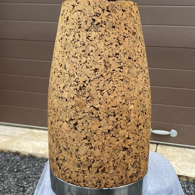 Mid-Century Modern Chrome & Cork Table Lamp For Sale In Philadelphia - Image 6 of 13