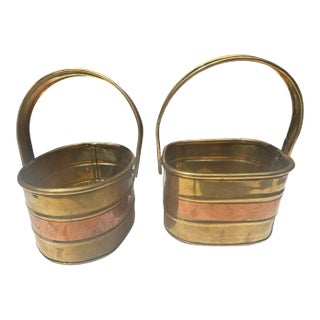 Mid Twentieth Century Set of Two Vintage Brass and Copper Baskets With Handles For Sale