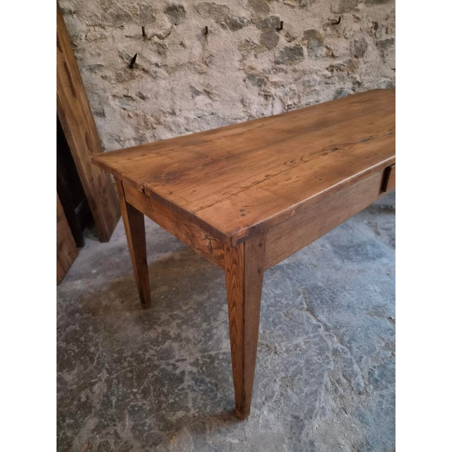 Antique French Farmhouse Dining Table in Oak and Chestnut, 1800s For Sale - Image 11 of 18