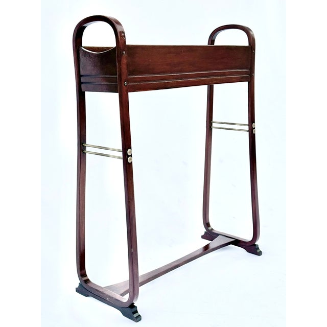 Model no. 9582, documented in early Thonet catalogues (circa 1904–1907). Attributed to the Otto Wagner school, often...