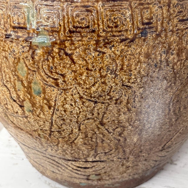 Early 20th Century Brown Glazed Ceramic Planter with Carved Relief Pattern For Sale In New York - Image 6 of 12