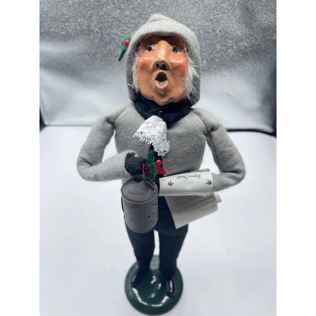 Textile Vintage Carolers Byers Choice- a Pair For Sale - Image 7 of 10