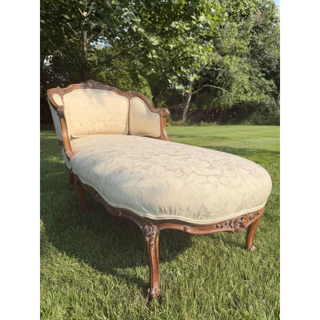 Antique Carved Louis XV Style Chaise Lounge Upholstered in Ivory For Sale - Image 13 of 18