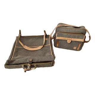 Vintage Hartmann Tweed & Leather 2-Piece Luggage Set - Garment & Companion Bag Excellent Condition For Sale