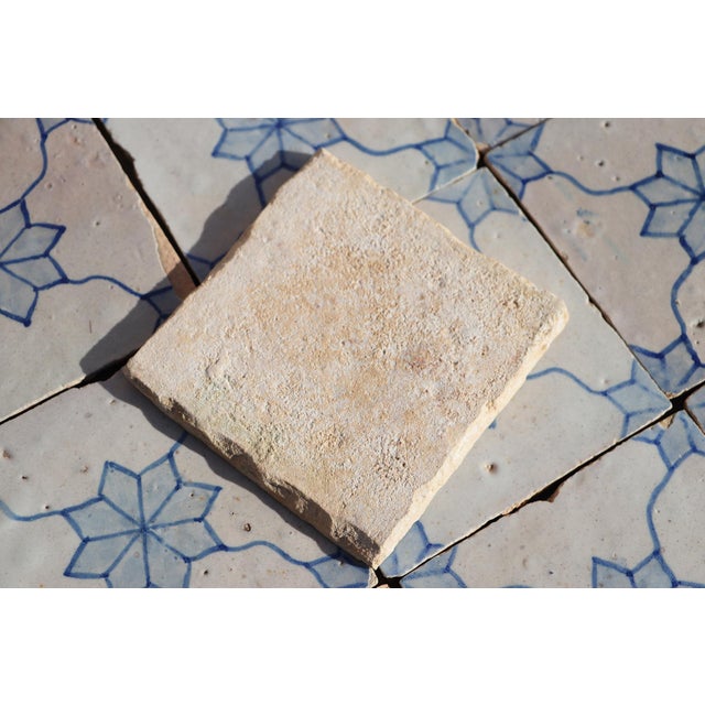 Antique 18th Century Set of 46 Portuguese Tiles Rare Floral Baroque Pattern For Sale - Image 18 of 18
