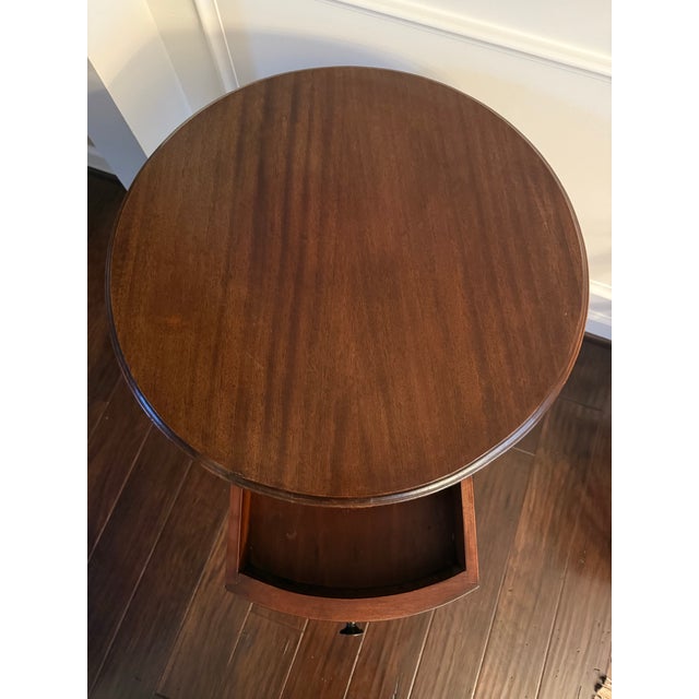 1950s Vintage Regency Style Mahogany Pedestal Drum Side Table With Brass Claw Feet For Sale - Image 5 of 12
