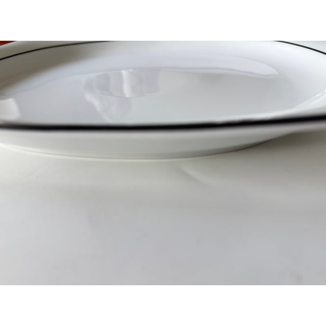 Rosenthal Large Anthracite Suomi Platter by Timo Sarpaneva for Rosenthal Studio Line, Germany, 1980s For Sale - Image 4 of 6