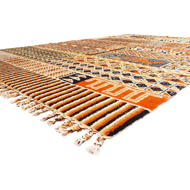 78296 Vintage Taznakht Moroccan Rug, 11'09 x 17'09. The Sunbound Matriarch: An Aït Ouaouzguite Moroccan Masterwork of...